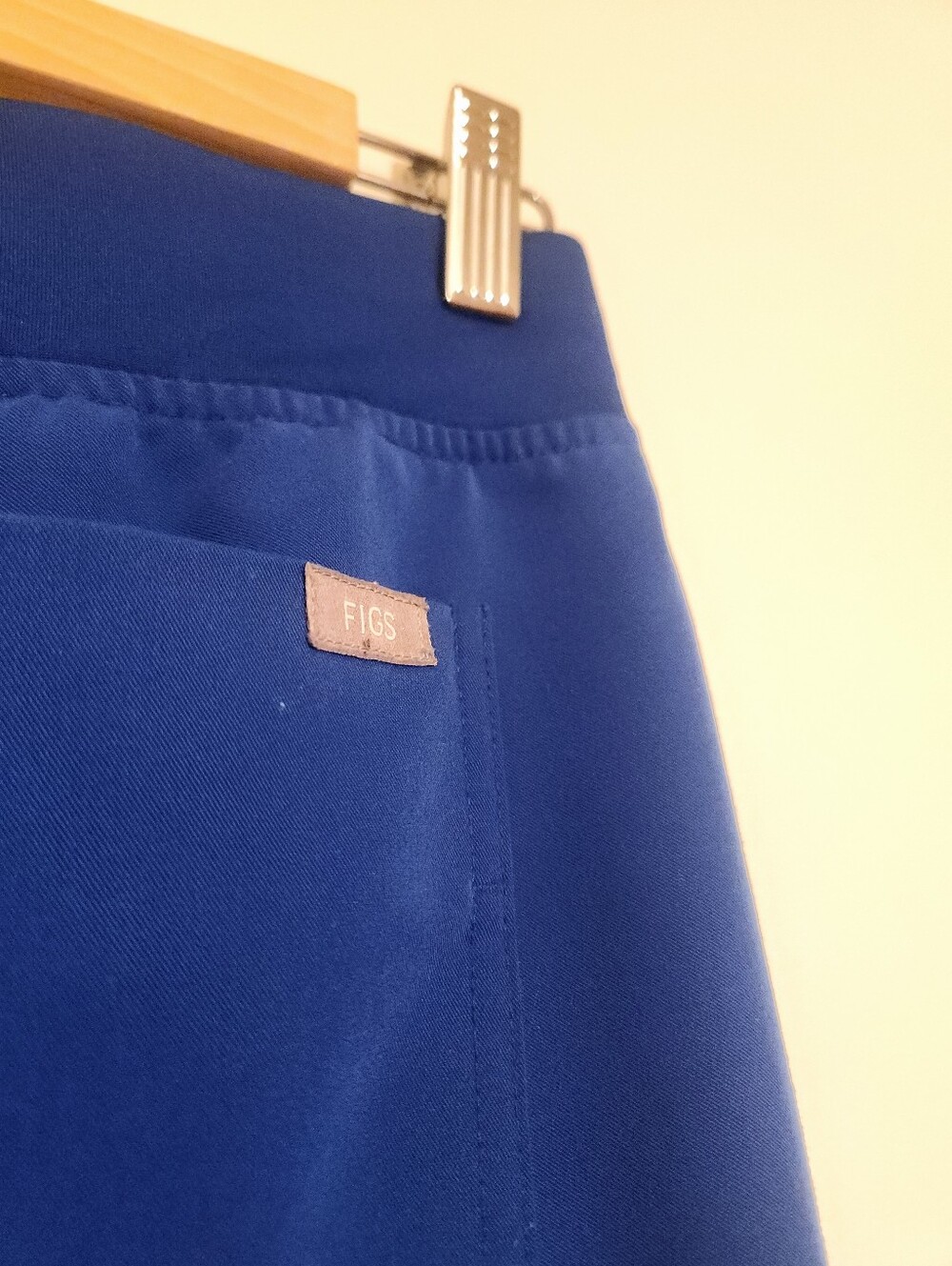 FIGS | Women’s Blue Zamora Hospital Medical Scrub Pants or Joggers (Size Small) - Picture 12 of 14